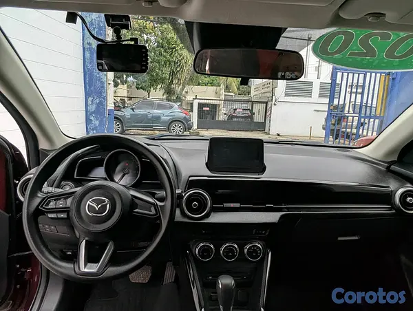 carros - MAZDA2 2020  8