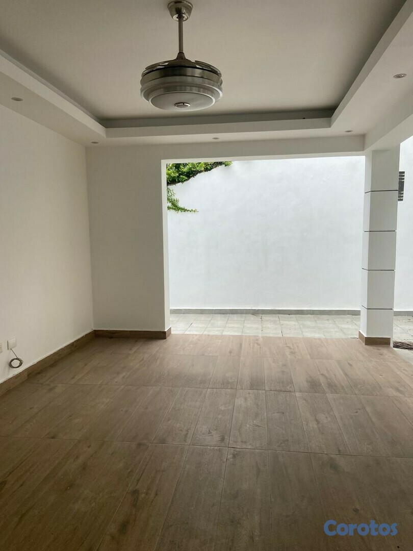 casas - Casa en Venta Cerros de Arroyo Hondo III 4