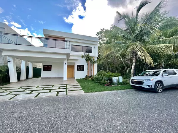 casas vacacionales y villas - VILLA EN VENTA NUEVA – JUAN DOLIO 3