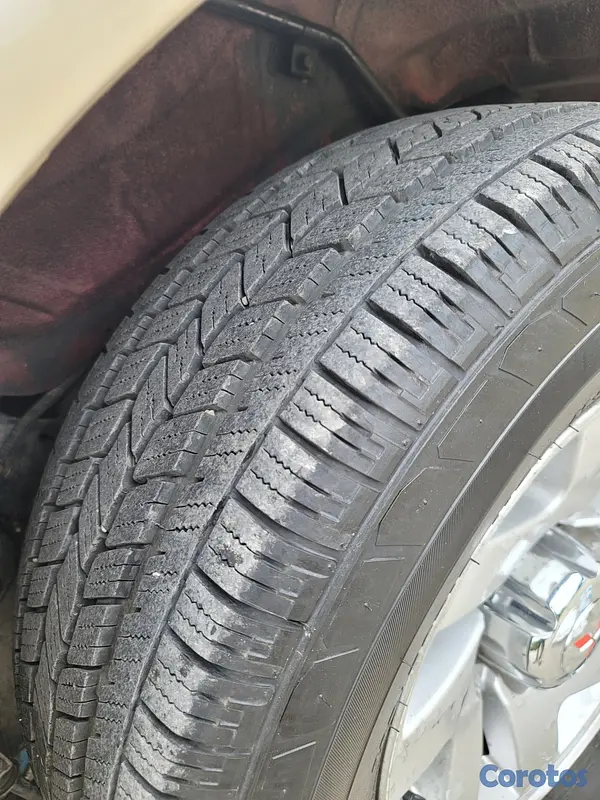 jeepetas y camionetas - Mitsubishi Montero Sport  16