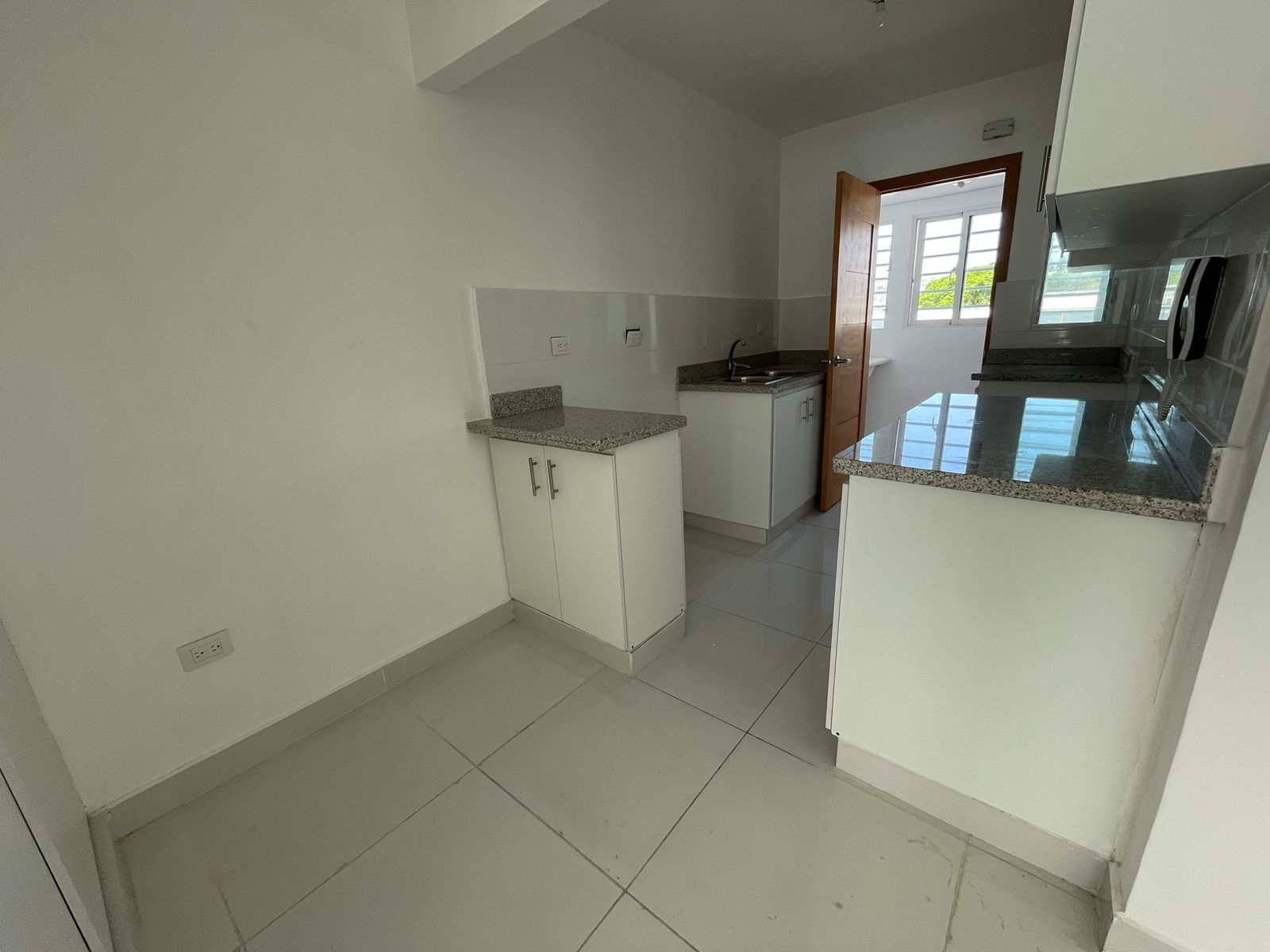 apartamentos - Venta de apartamento en el ensanche Isabelita Santo Domingo este piso 2 3