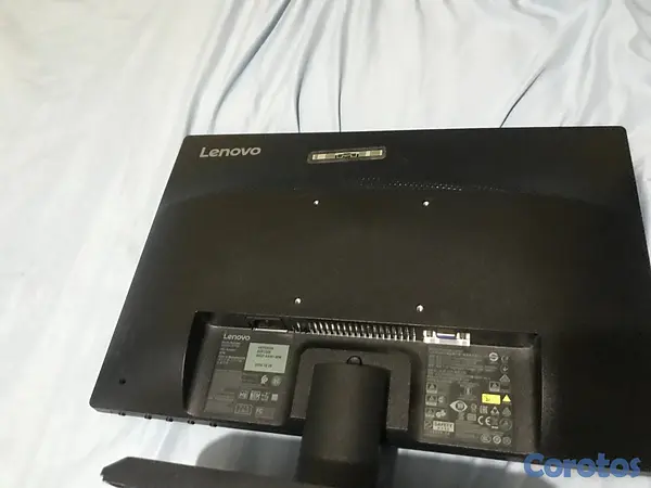 computadoras y laptops - Monitor Lenovo ThinkVision 19.5" (Panel IPS) 4