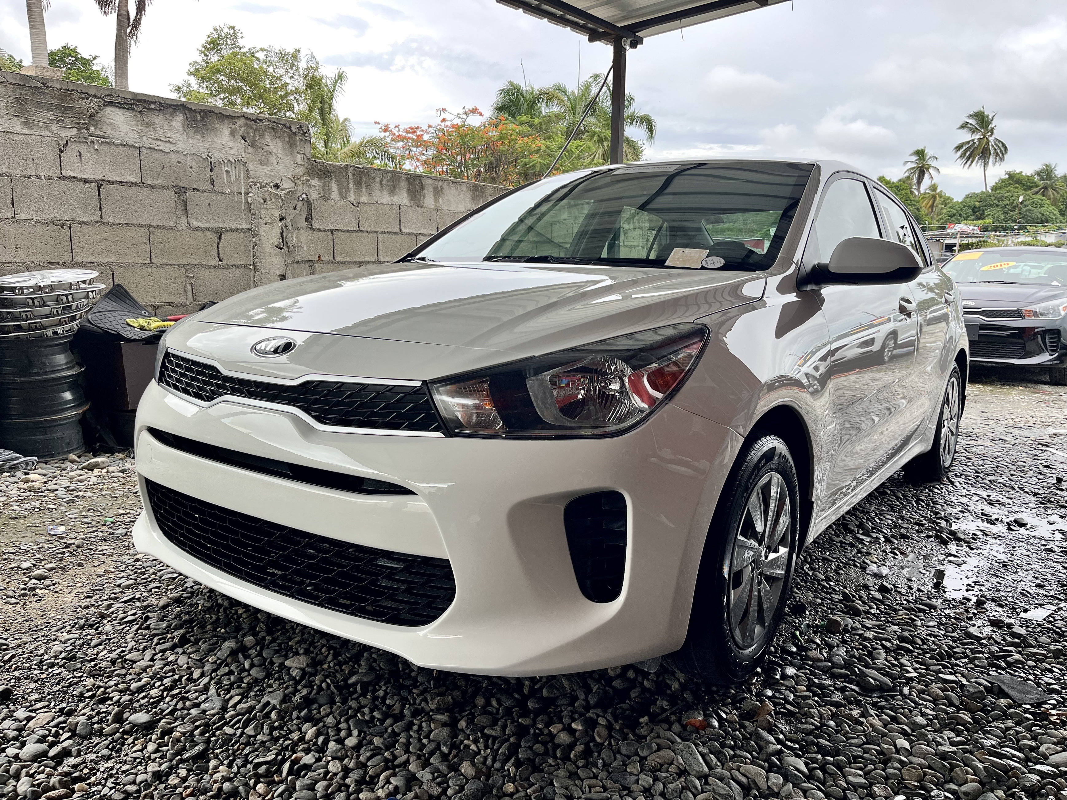 carros - Kia Rio 2020 - Motor DOHC
 2