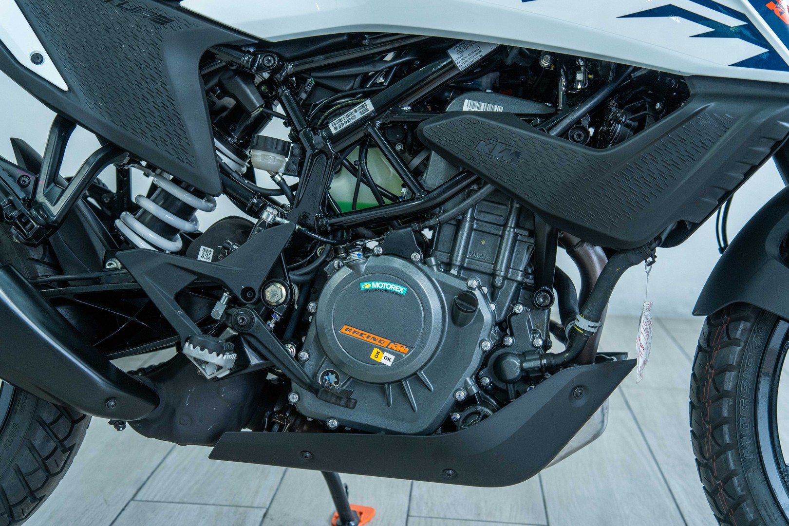 motores y pasolas - KTM 250 ADVENTURE 2022 2