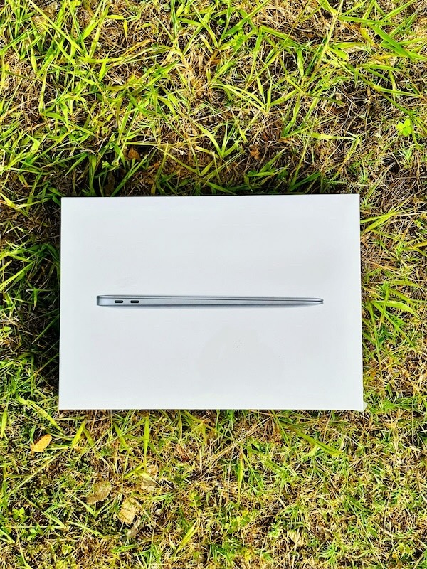 celulares y tabletas - MacBook Air M1 256/8 sellada 