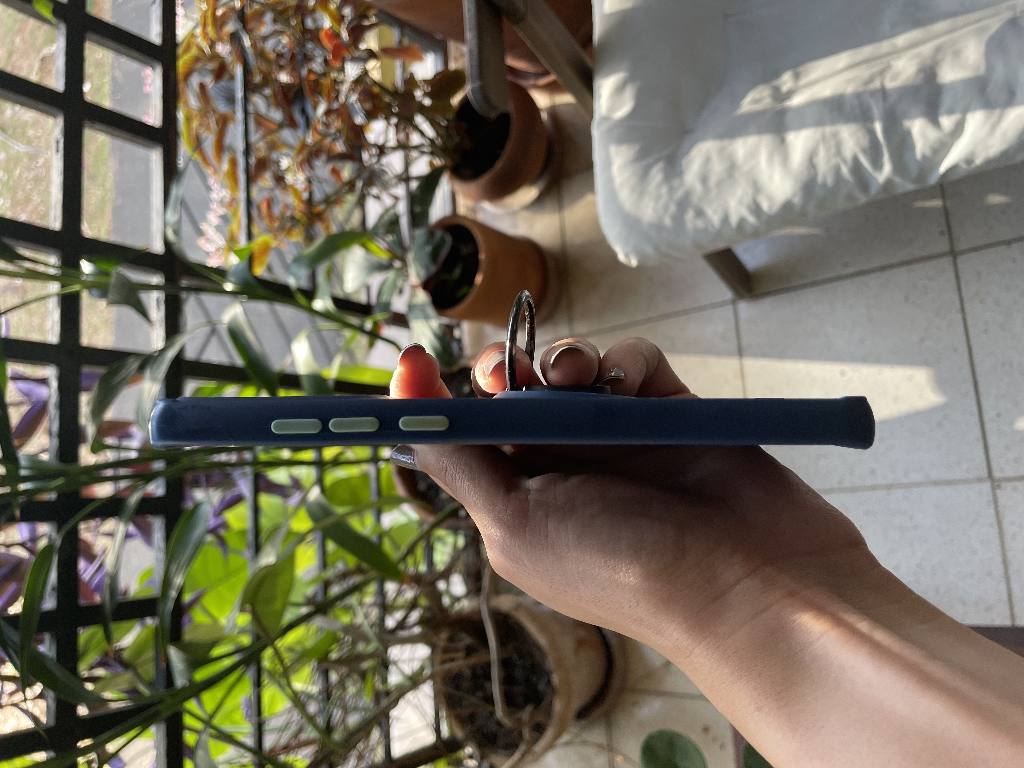 celulares y tabletas - Vendo celular Motorola moto g85 5G Nuevo, con su protector y cargador. 3
