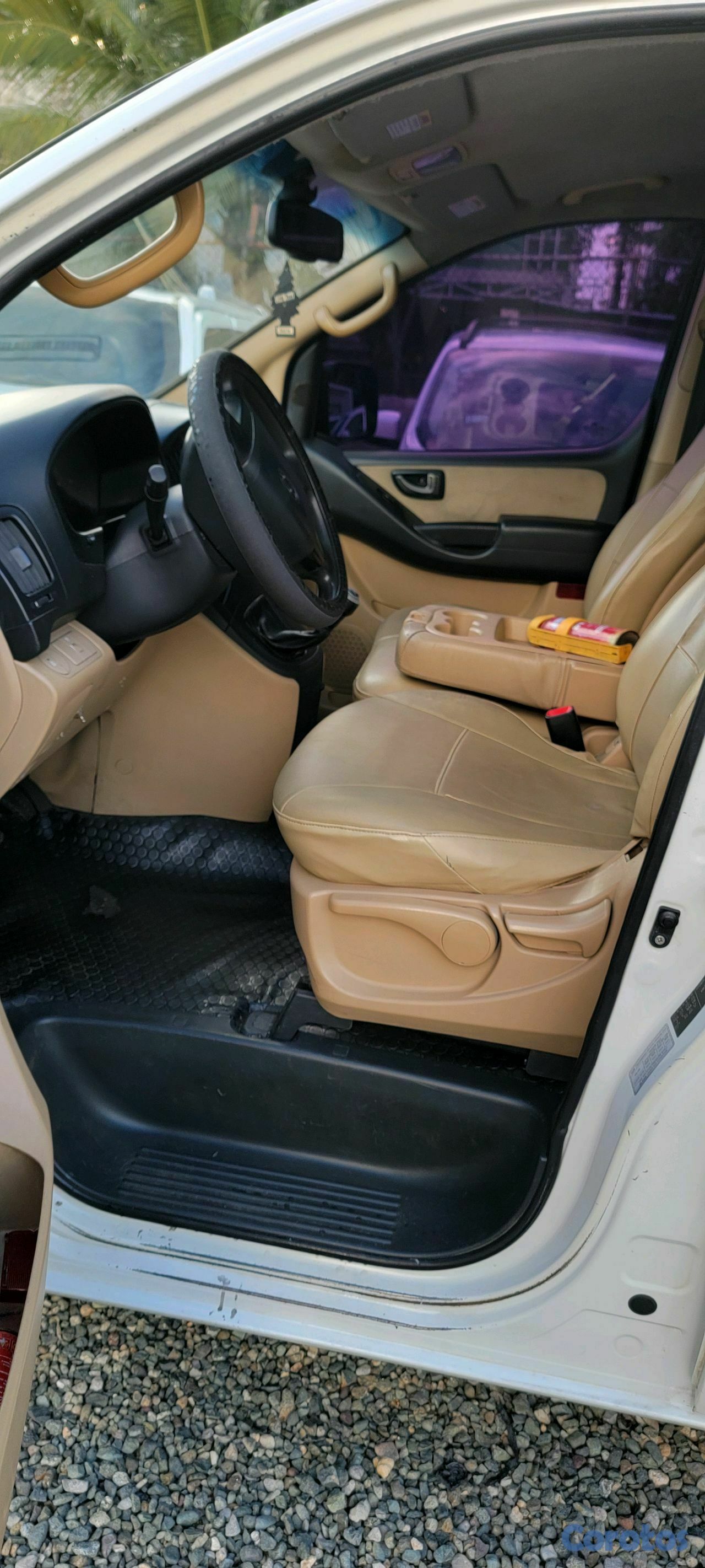 jeepetas y camionetas - HYUNDAI  H1  2011 3