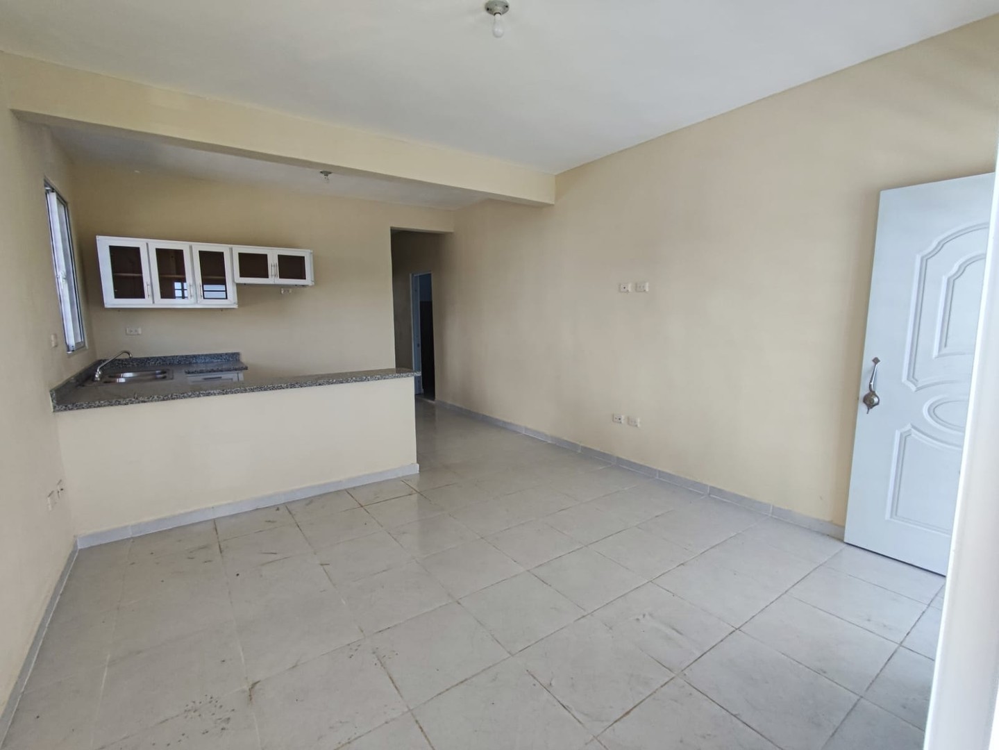 apartamentos - VENDO Edificio de 4 Apartamentos Con Su Titulo, de 2 Habitaciones cada Uno 4