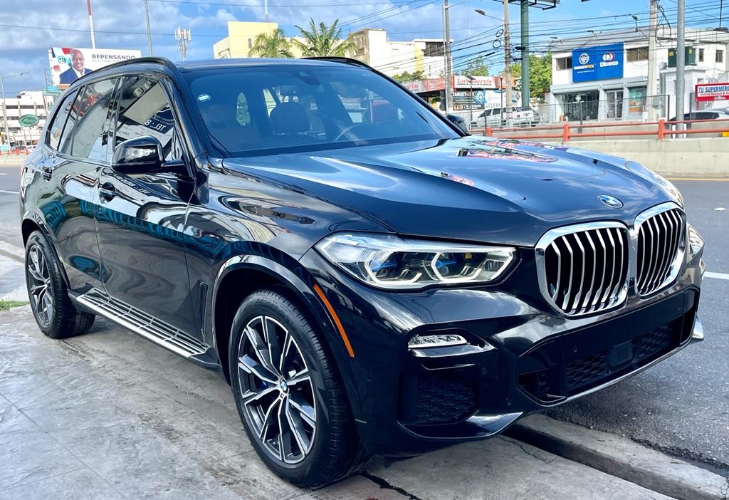 BMW x5 2019 package 3.0i Clean Carfax negociable 