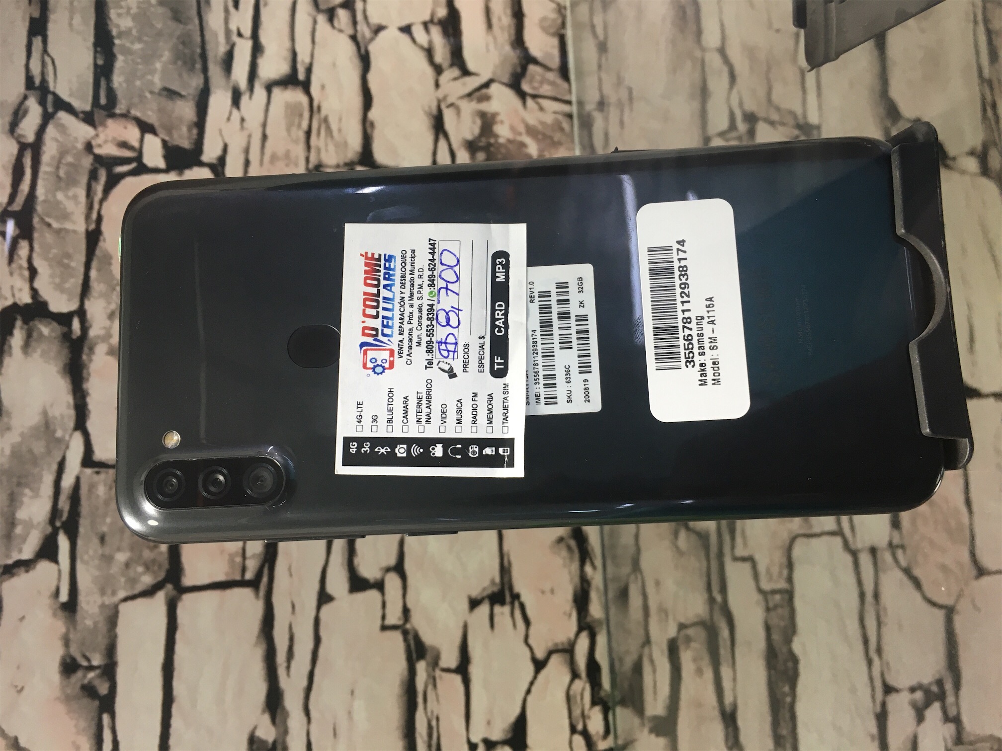 celulares y tabletas - Samsung A115a