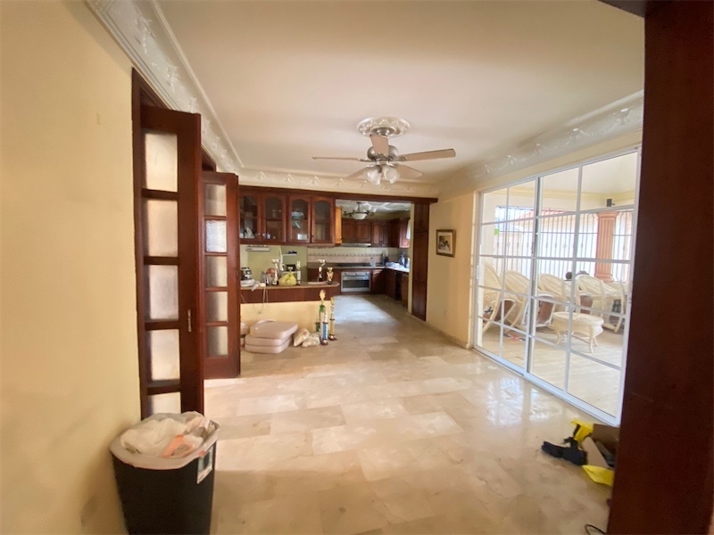 casas - Venta de casa en los cerros de Arroyo Hondo Distrito Nacional de 525mts 4