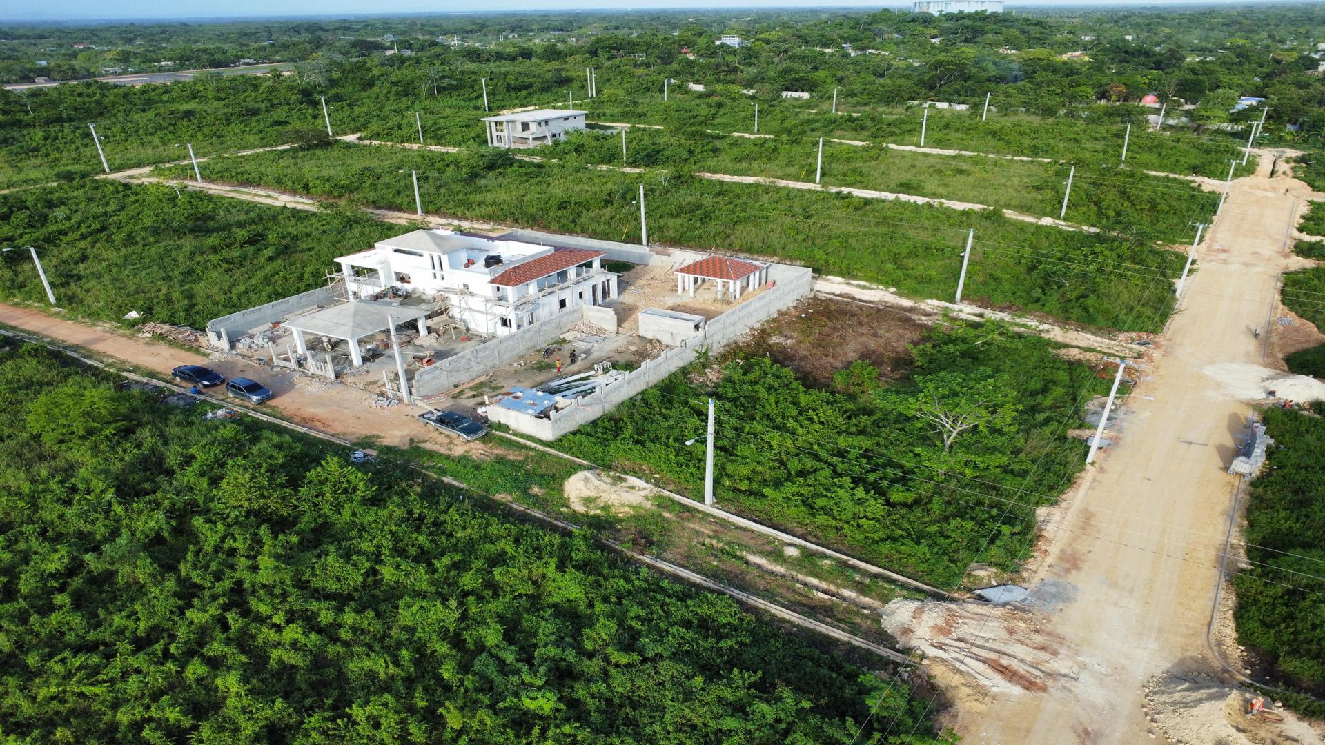 solares y terrenos - Solares en proyecto cerrado en Avenida Ecológica 3