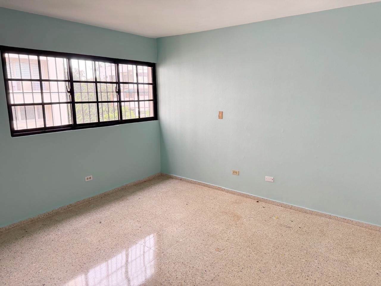 apartamentos - hermoso apartamento en zona céntrica en bella vista  4