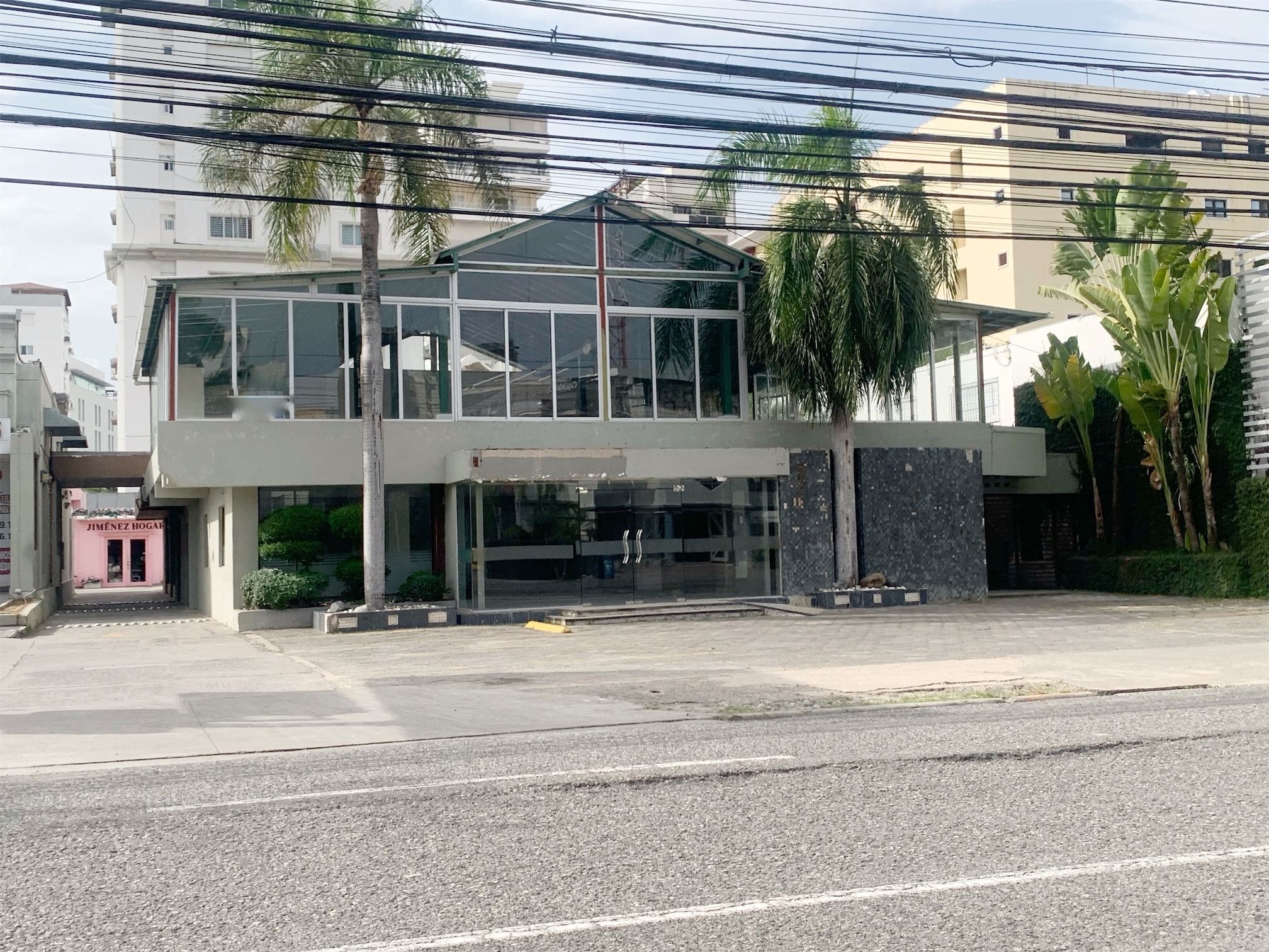oficinas y locales comerciales - Local comercial en Naco 1