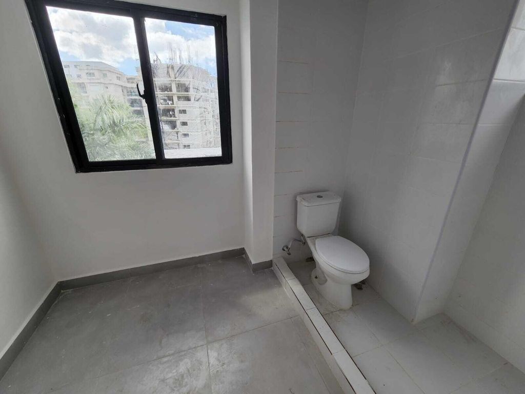 apartamentos - Apartamento en venta ubicado en hermosa torre sector Evaristo Morales Santo D. 4