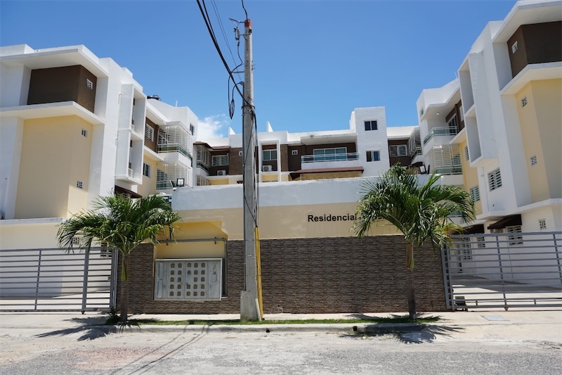 apartamentos - Venta de apartamento en las Americas primer nivel Santo Domingo este  6