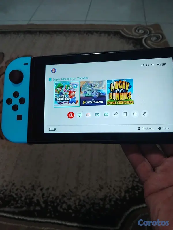 consolas y videojuegos - En venta nintendo switch en excelentes condiciones. 
Sto dgo este aut san isidro 3