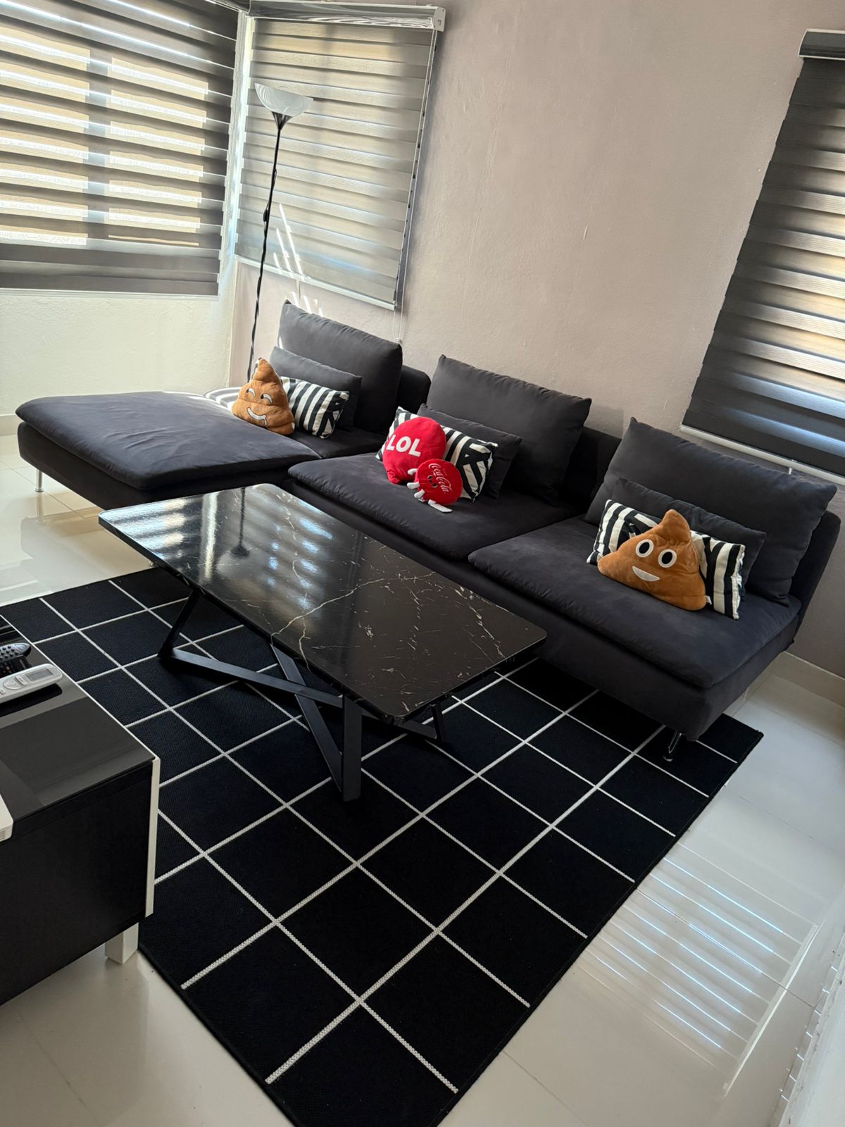 muebles y colchones - Sofa, mesa de centro y alfombra