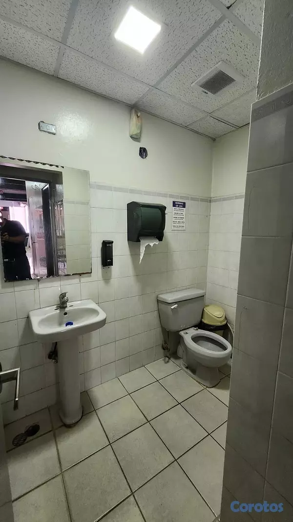 oficinas y locales comerciales - local comercial en venta  4