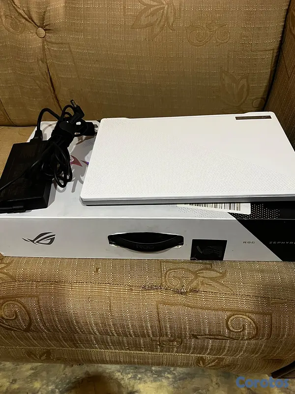 computadoras y laptops - Laptop Asus Gaming Zephurys G14 2