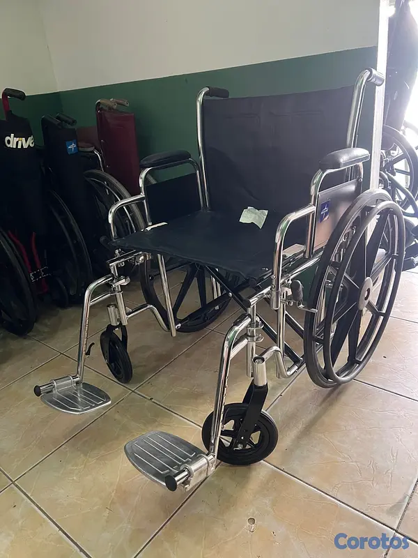 Salud y Equipamiento Médico - Sillas de rueda 3