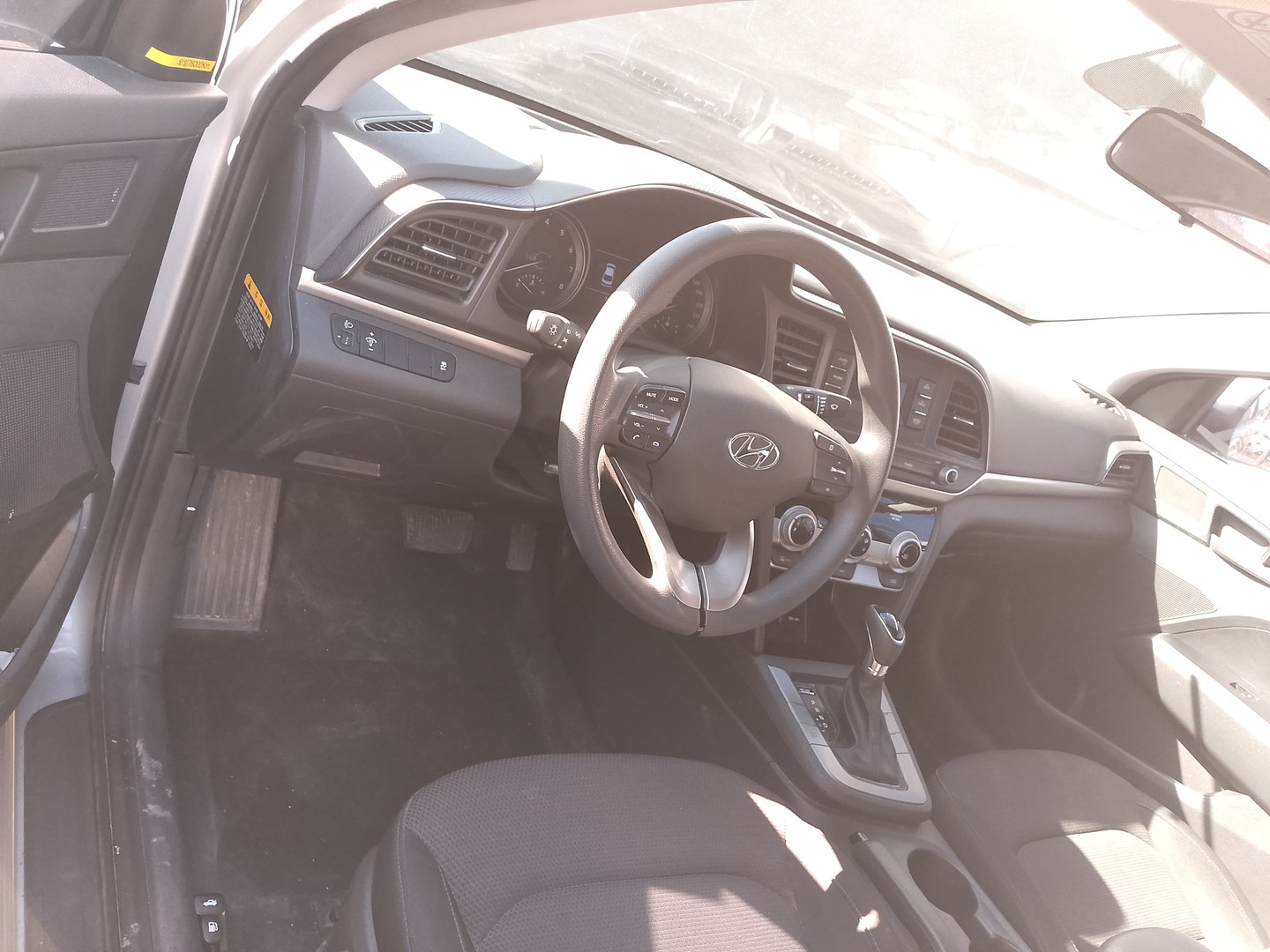carros - HYUNDAI AVANTE 2020 GRIS DESDE: RD$800,100.00 2