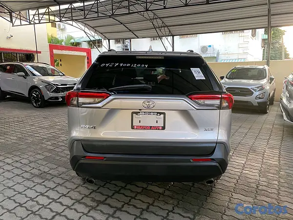 jeepetas y camionetas - Toyota RAV4 2021 6