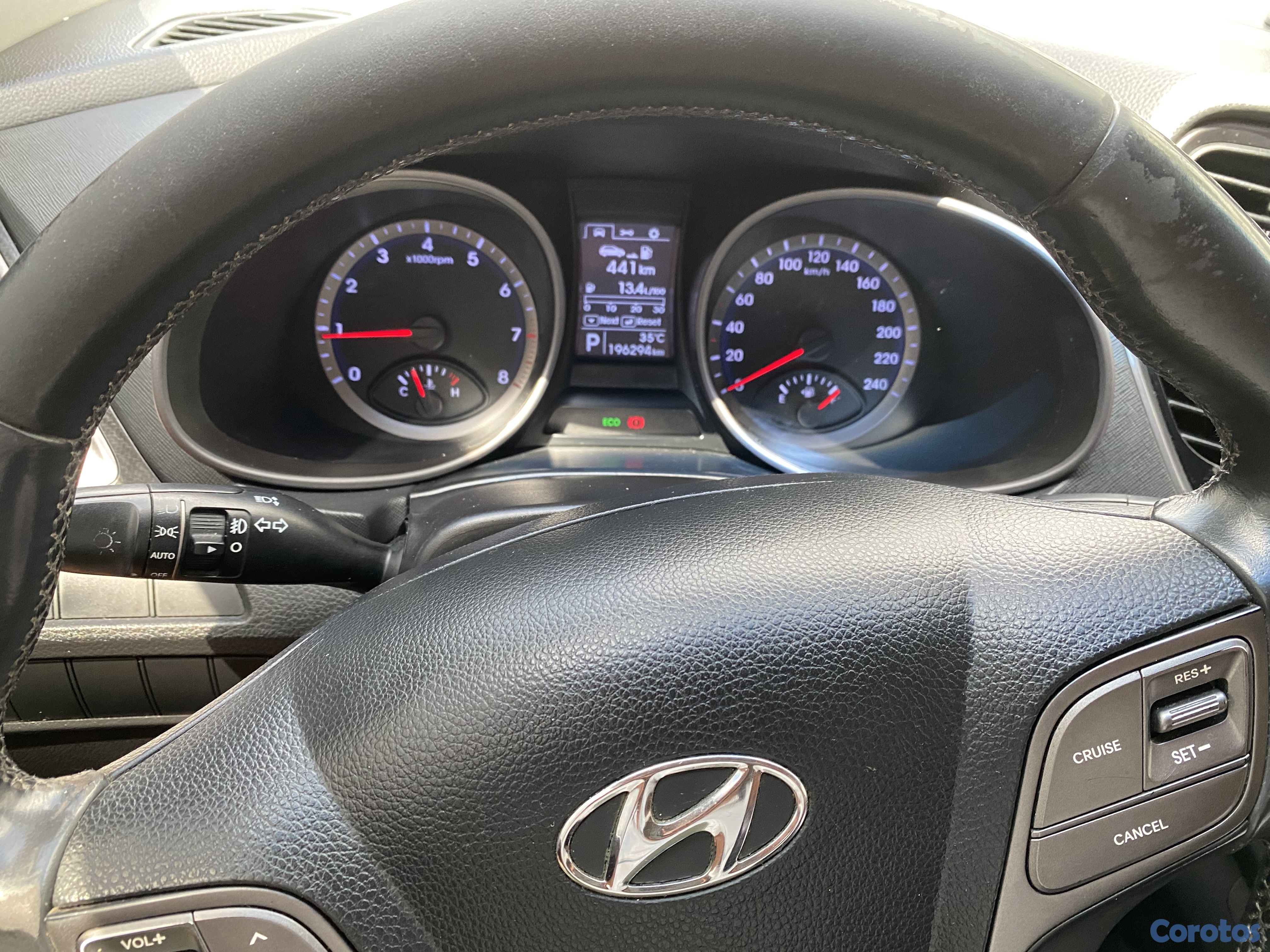 jeepetas y camionetas - Hiunday Santa Fe uso urbano, excelente condiciones 10