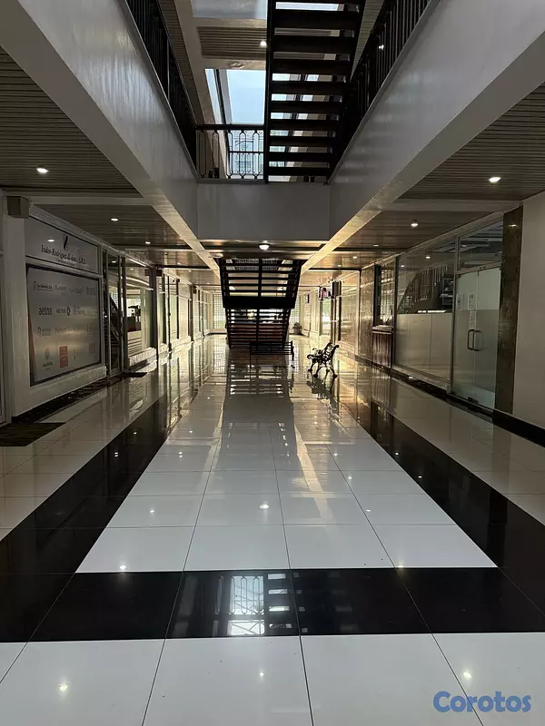 oficinas y locales comerciales - Modulo Comercial en renta 2