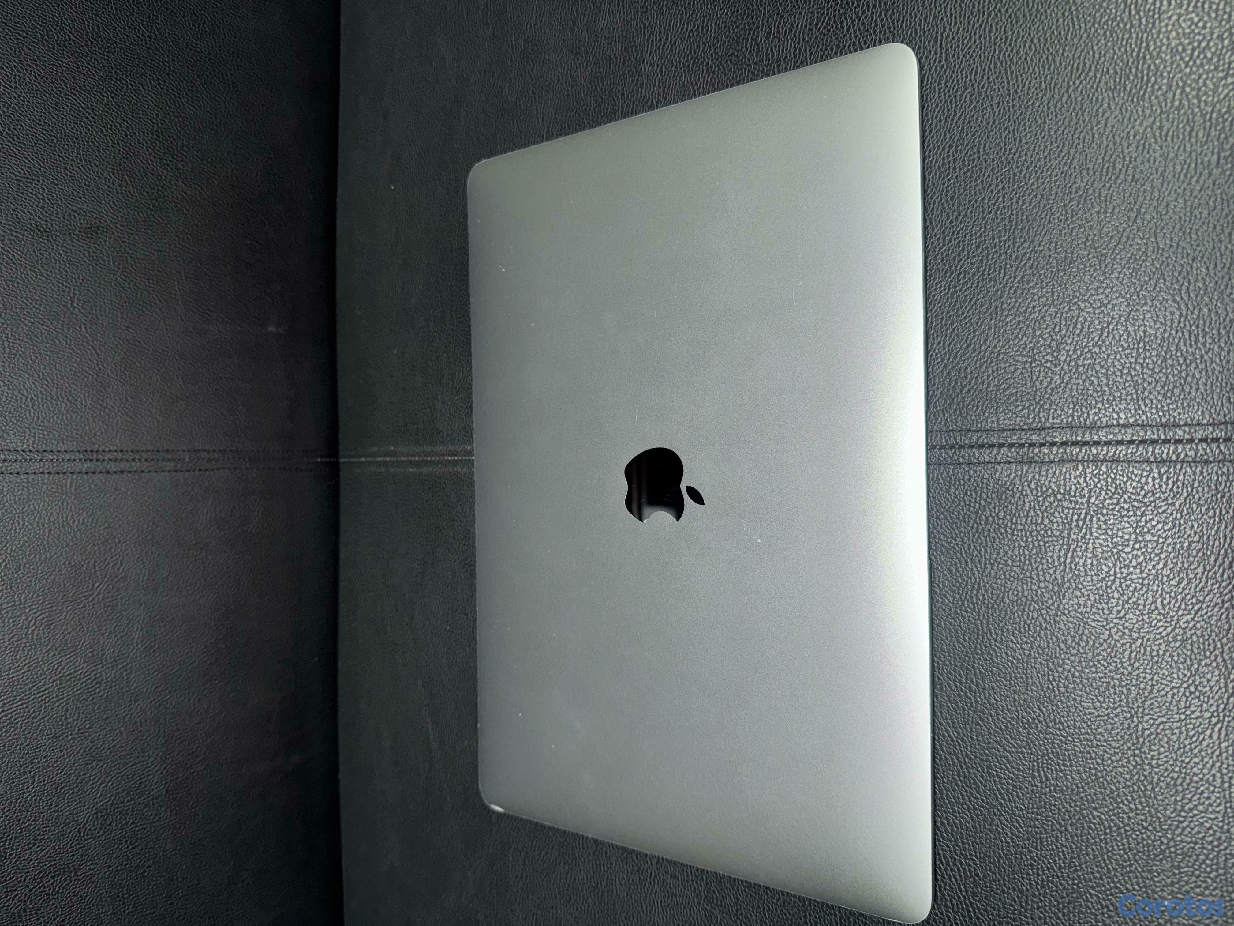 computadoras y laptops - MACBOOK AIR 7 2020, INTEL CORE I5, 8GB, 512GB SSD 7