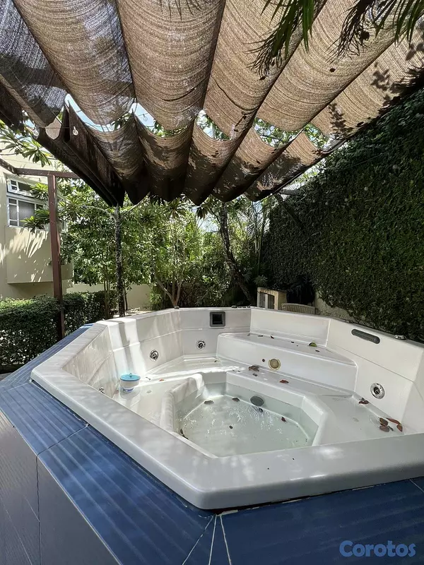 casas - Casa de dos niveles en Cuesta Hermosa III 11