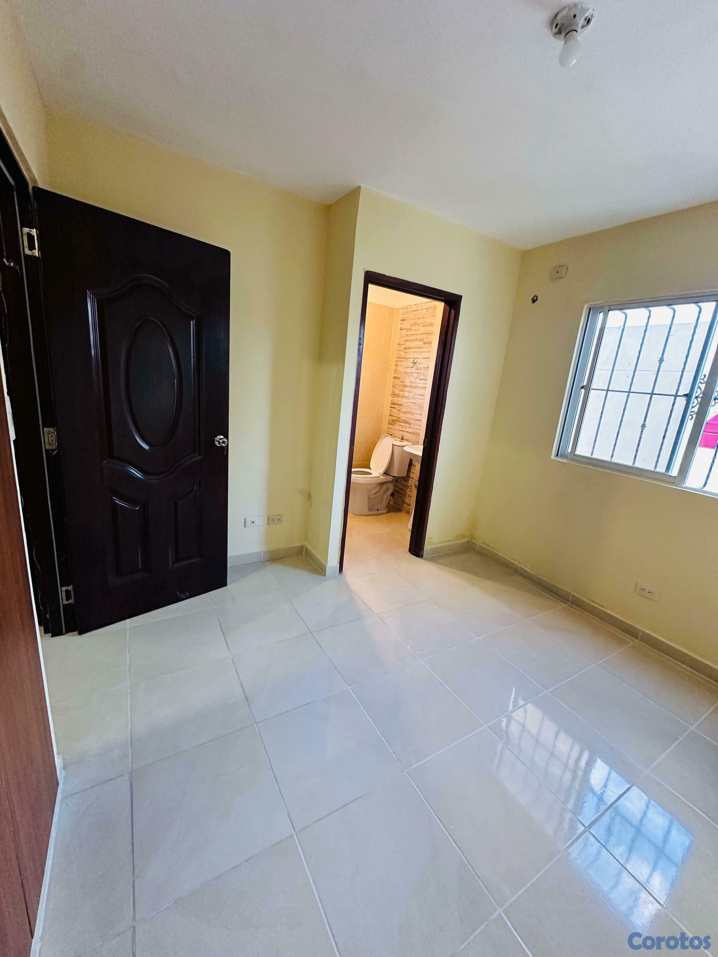 apartamentos - Nuevo Precio! 💥 Apto. Tipo F en Residencial Juan R 8