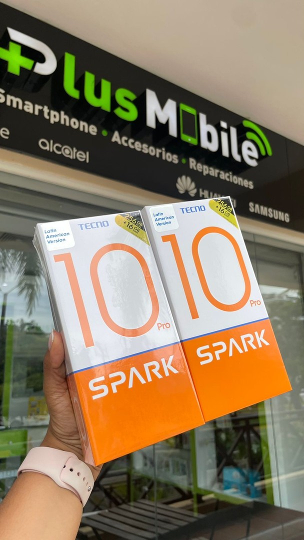 celulares y tabletas - Tecno Spark 10 Pro de 256GB 8+8GB RAM -Colores variado