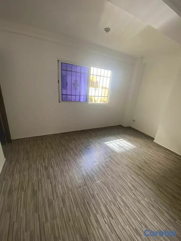 apartamentos - APARTAMENTO EN VENTA – AVENIDA INDEPENDENCIA 11