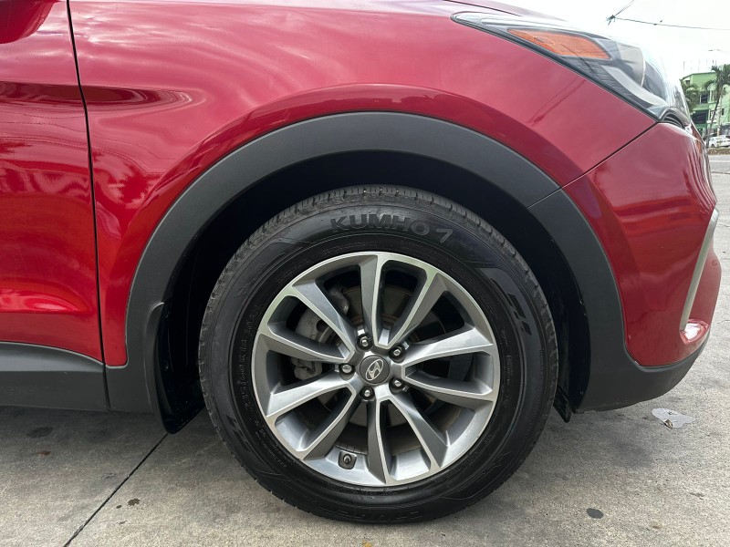 jeepetas y camionetas - Hiunday santa fe 2019 6