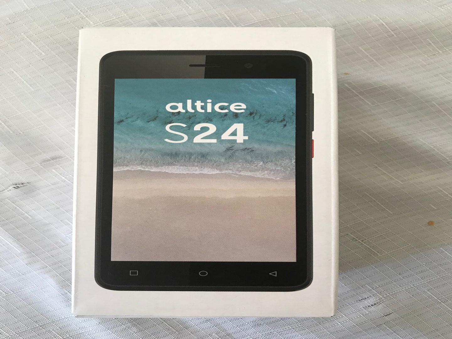 celulares y tabletas - celular Altice S24