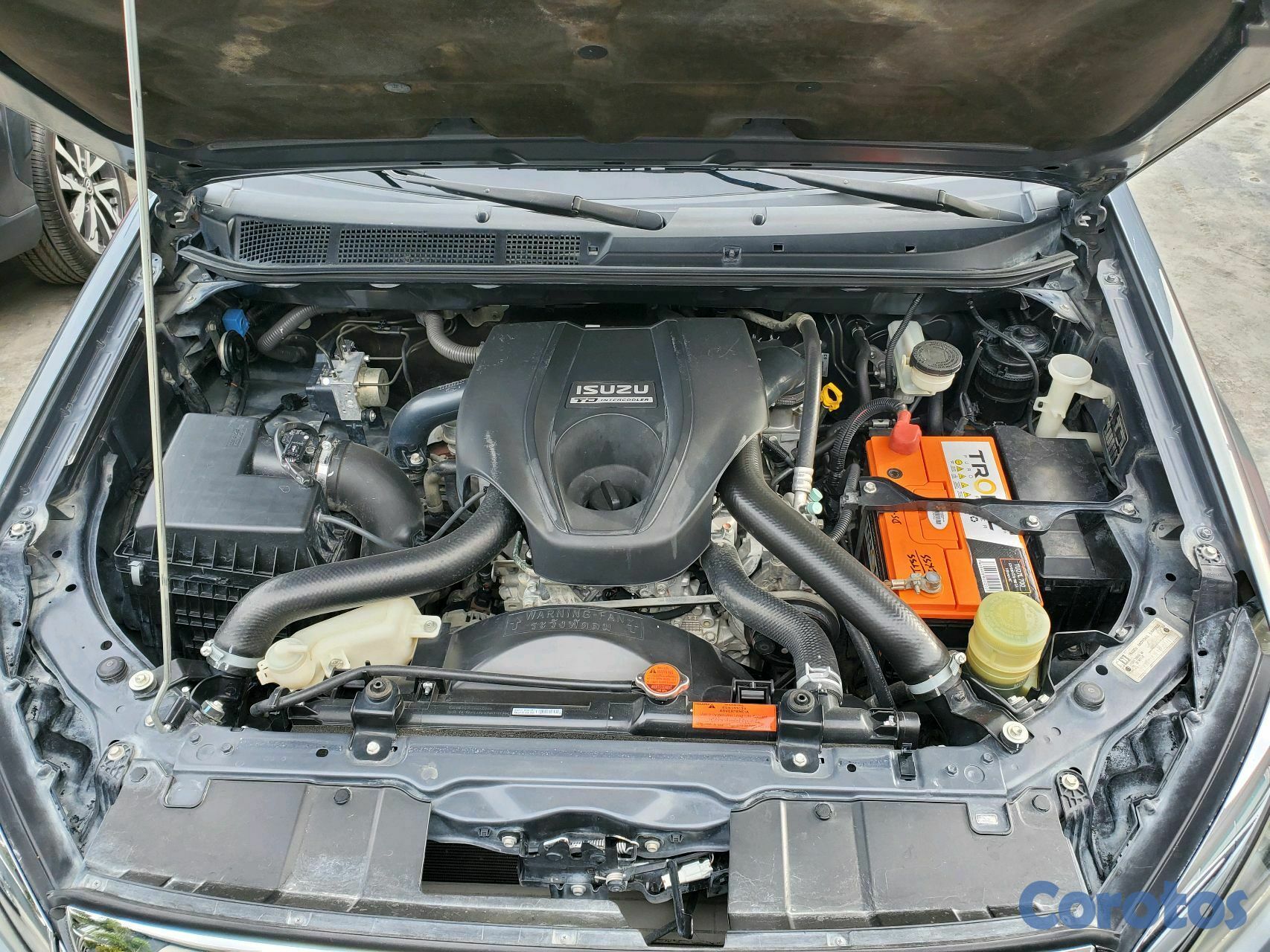 jeepetas y camionetas - Isuzu D'MAX LS 4WD 2020 10