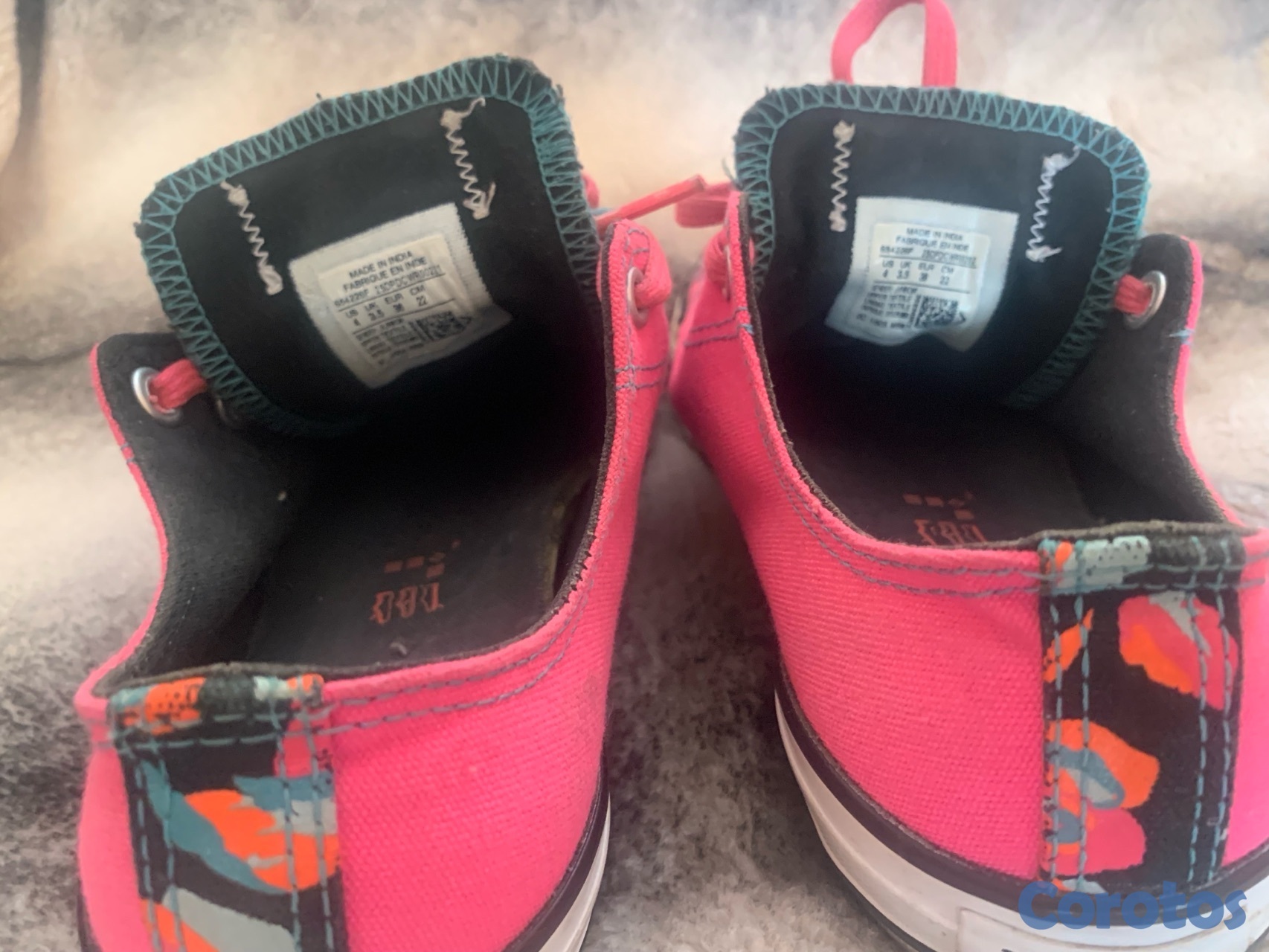 zapatos para mujer - Tenis Converse edición limitada con doble lengua. Para niña o mujer size 6 1/2 5