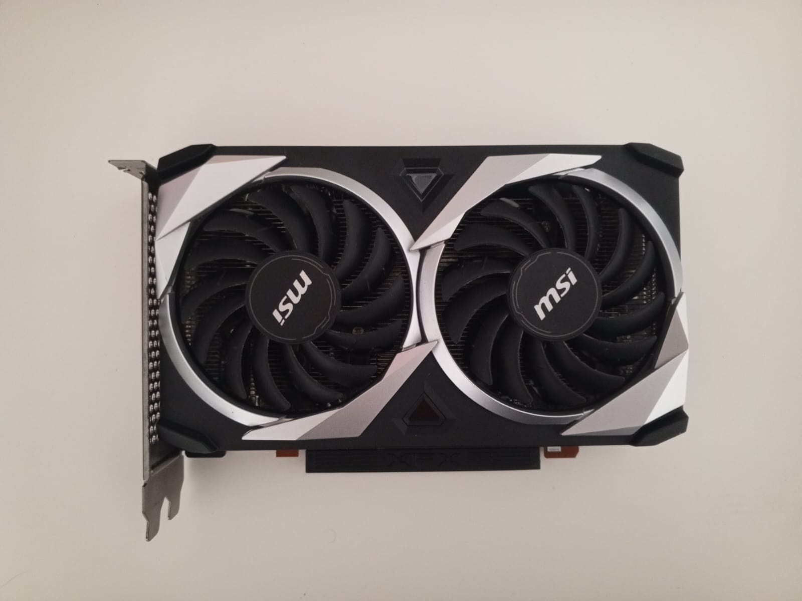computadoras y laptops - Tarjeta grafica MSI OC Edition, 4gb gddr6 vram, Pc