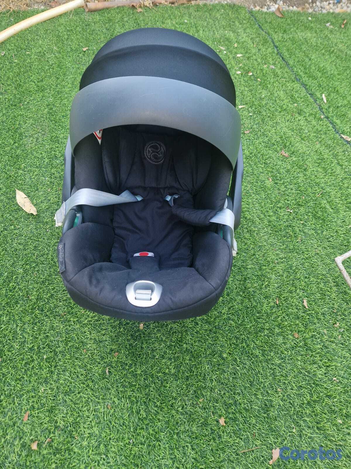 coches y sillas - Cargador para bebé marca Cybex 1