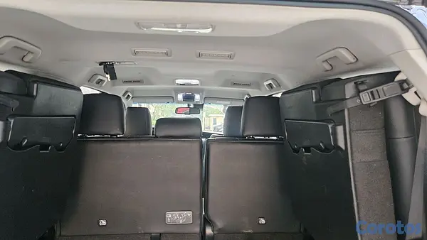 jeepetas y camionetas - Toyota fortuner 2023 full 6