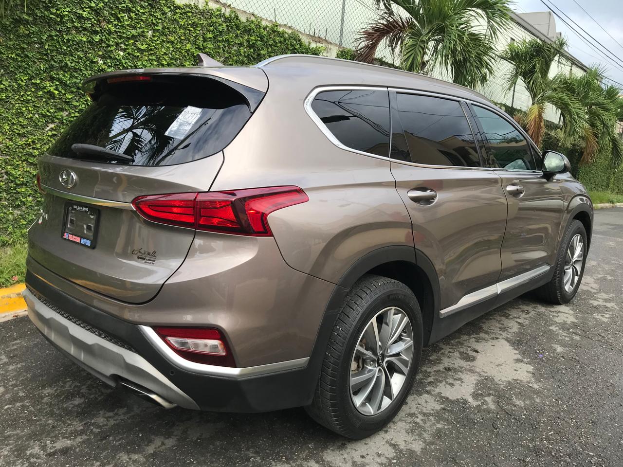 jeepetas y camionetas - HYUNDAI SANTA FE SEL 2019 3