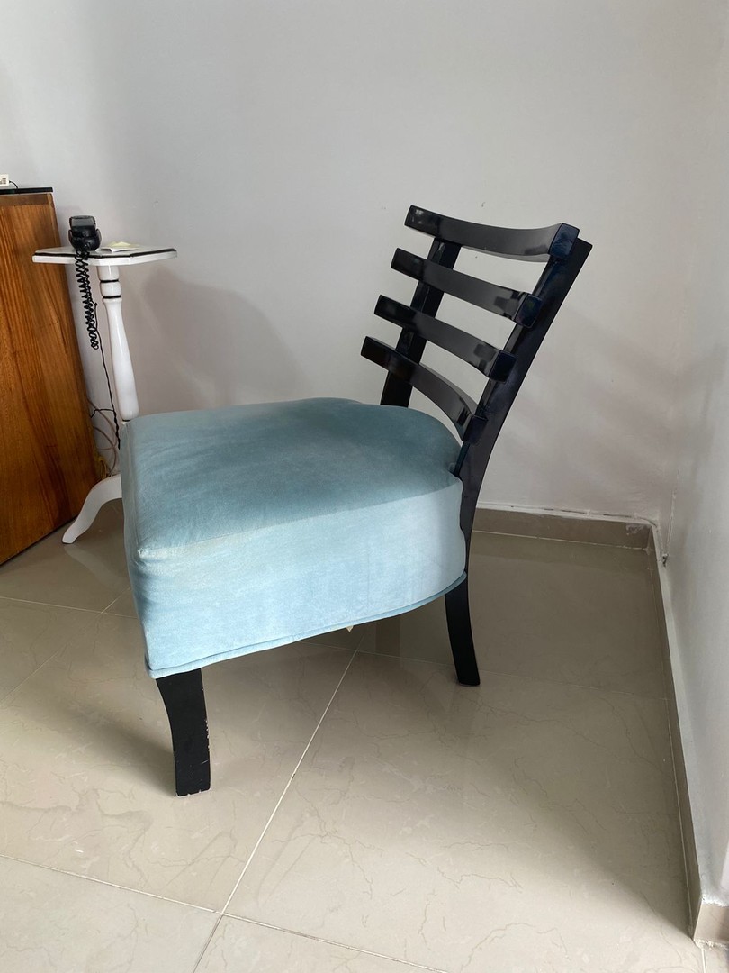 muebles y colchones - Butacas tapizados velvet como nueva 2