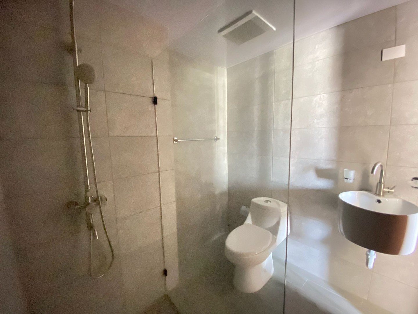apartamentos - Se alquila apartamento en Evaristo Morales 5