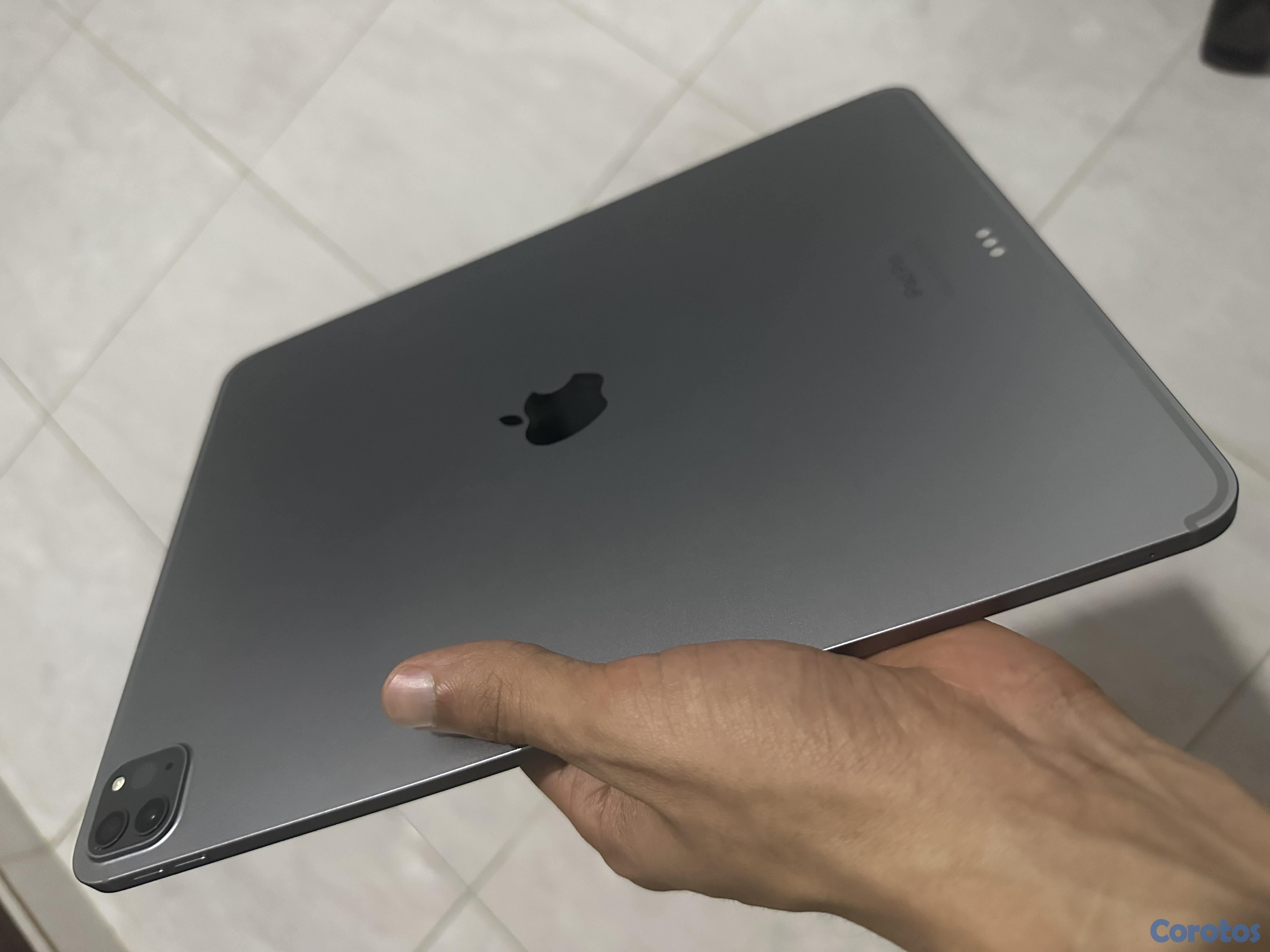 celulares y tabletas - Apple iPad M2 de 13 pulgadas  1