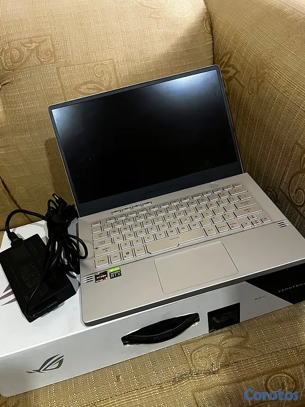 computadoras y laptops - Laptop Asus Gaming Zephurys G14 4