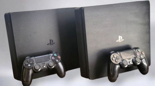 consolas y videojuegos - Playstation 4 slim 1TB garantía 1 mes 