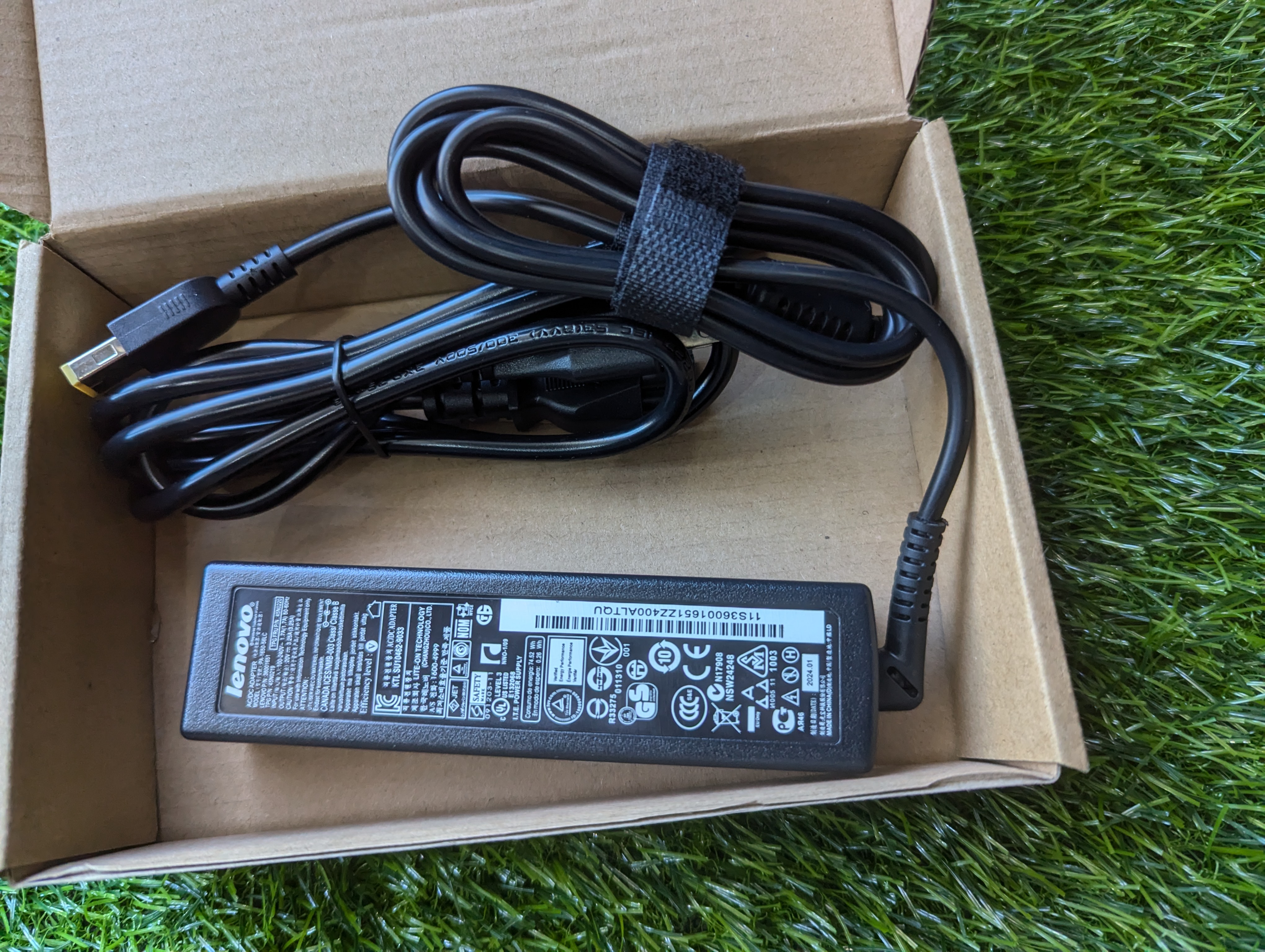 celulares y tabletas - cargador para laptops Lenovo  2