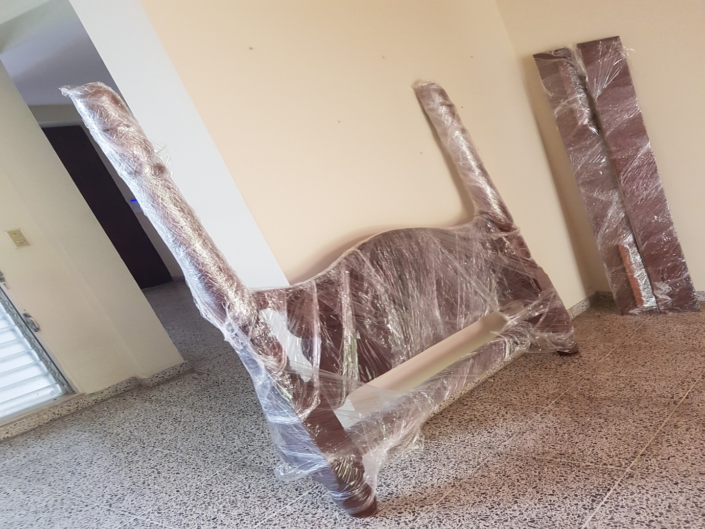 muebles y colchones - Cama en caoba maciza centenaria, estilo antiguo. 6