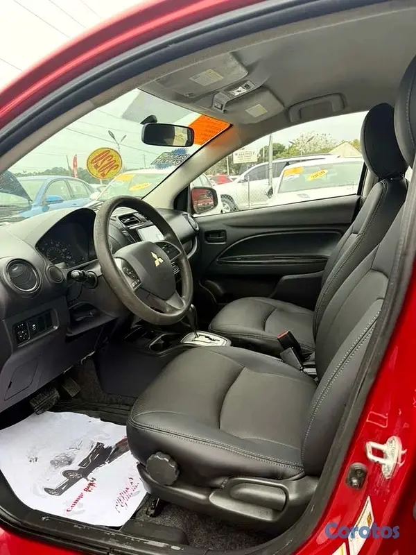 carros - Mitsubishi Mirage ES 2020 8